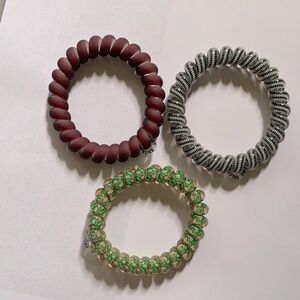 Stylish Hair Ties Set - Burgundy, Black, Green